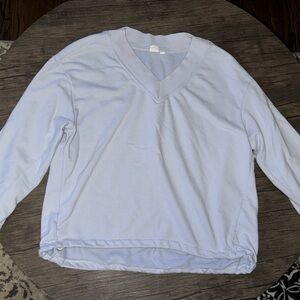 GAP Womens Soft Blue V neck sweatshirt with sniched waist